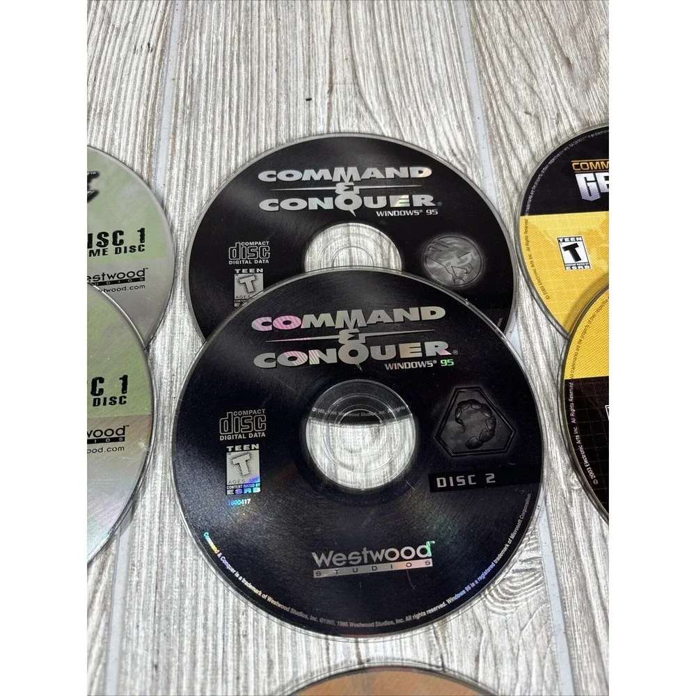 Huge Lot of Command & Conquer Games PC Renegade Generals Tiberian Sun‎ Red Alert